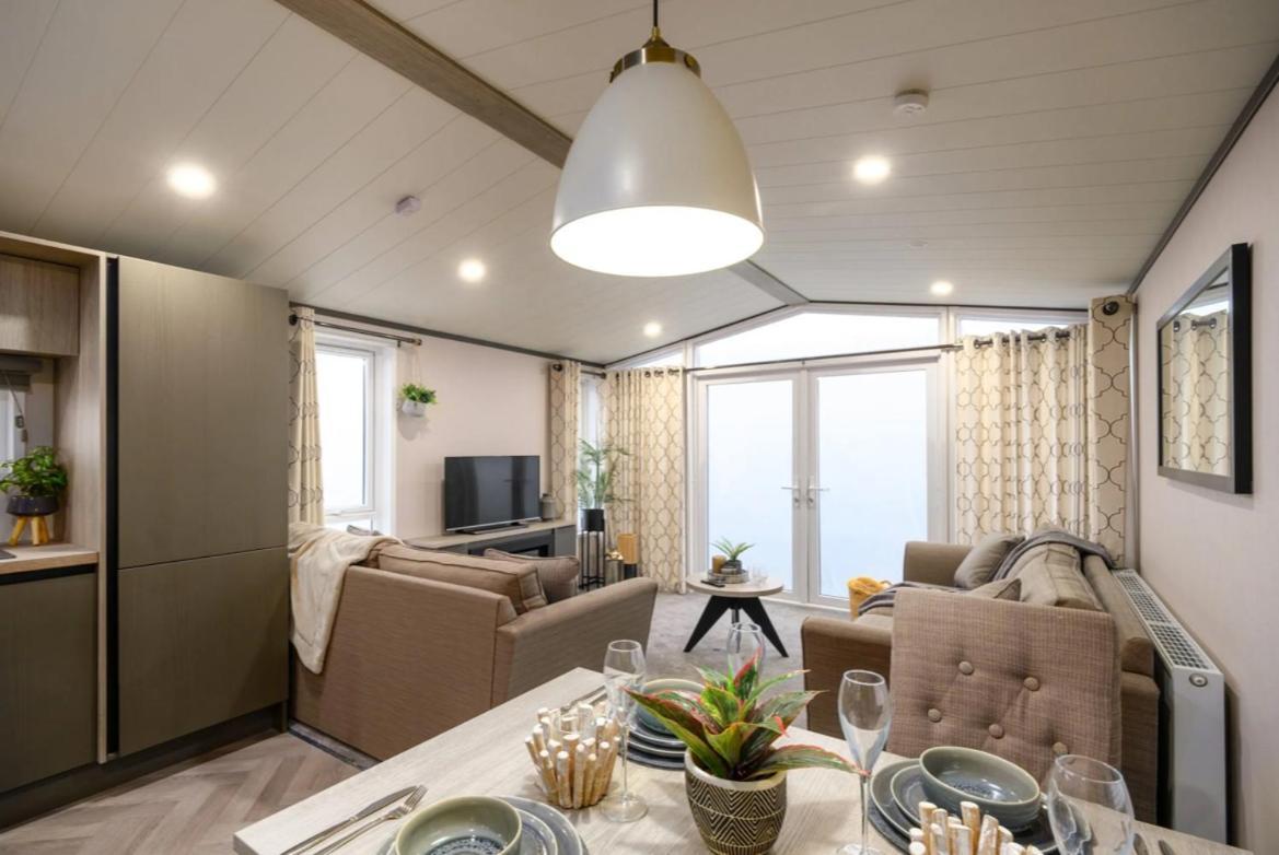 Lakewood Lodge Saint Fillans Bagian luar foto