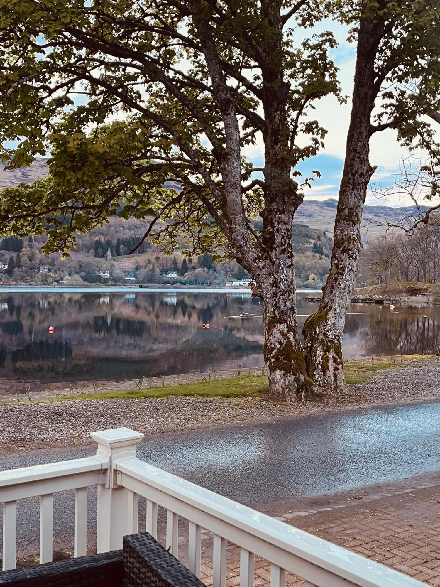 Lakewood Lodge Saint Fillans Bagian luar foto