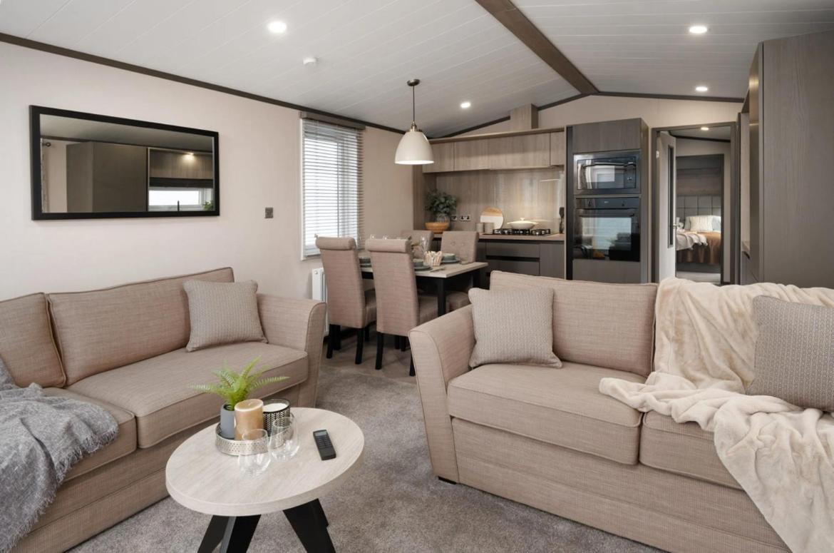 Lakewood Lodge Saint Fillans Bagian luar foto
