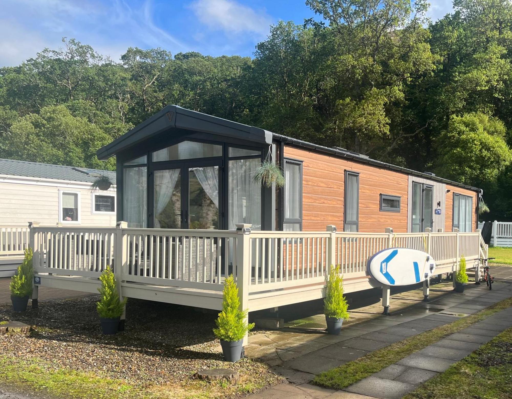 Lakewood Lodge Saint Fillans Bagian luar foto
